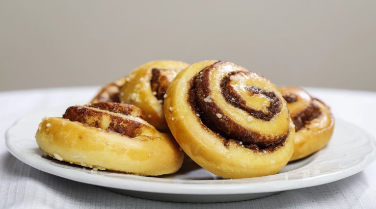 Булочки із шоколадом в аерогрилі