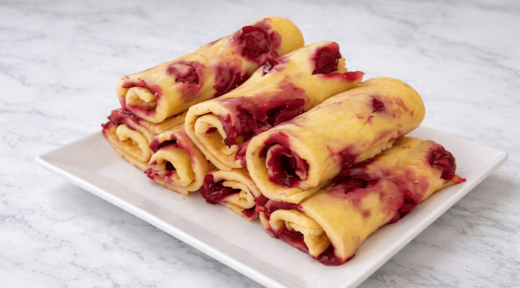 Млинці з вишнями в духовці