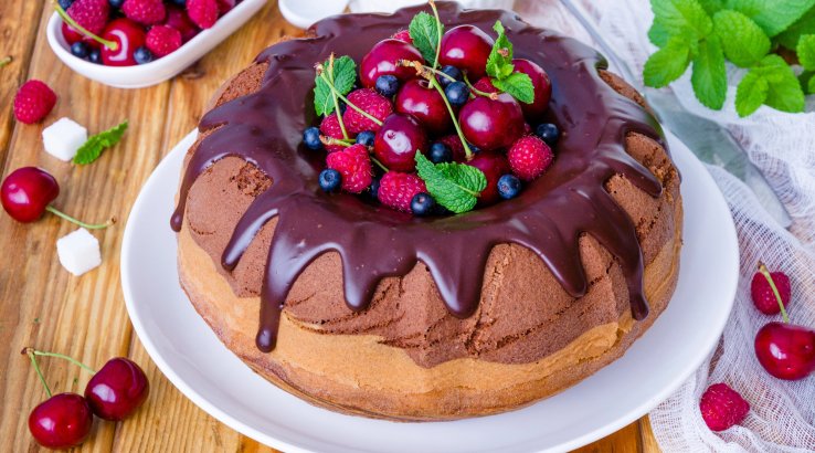 Сирний тришаровий кекс