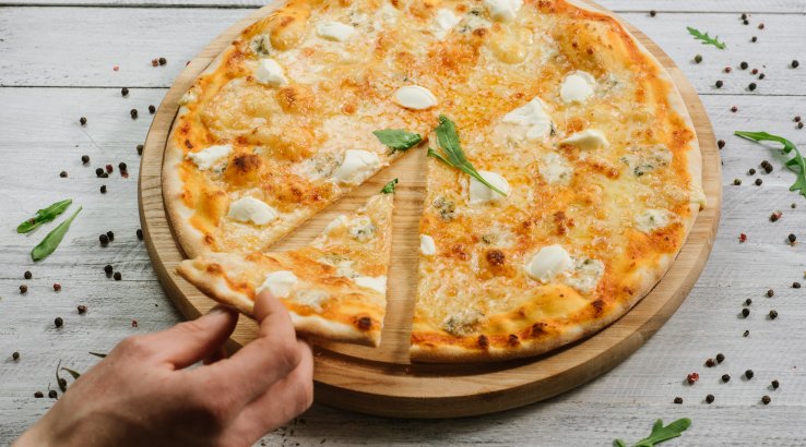 Піца "Чотири сири"