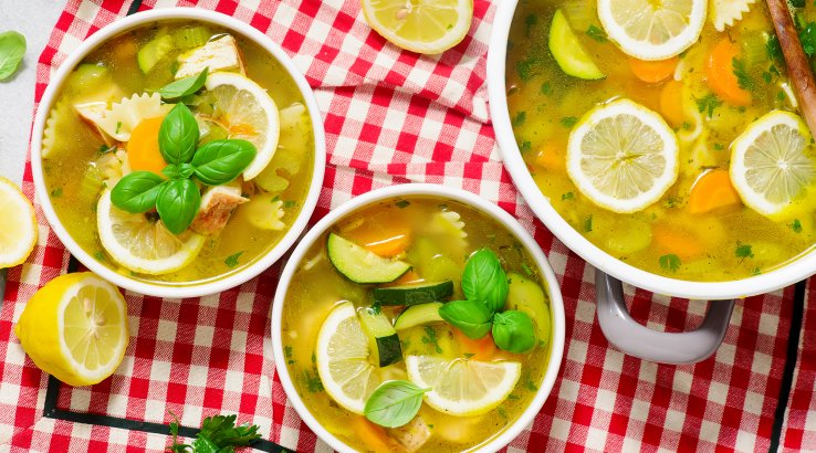 Літній суп з індичкою