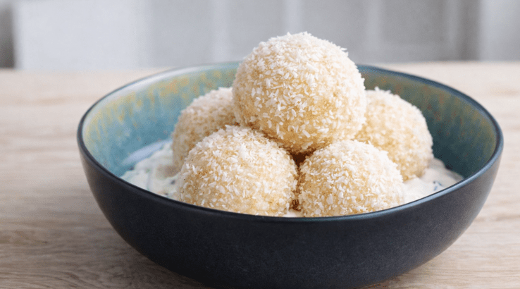 Ліниві вареники зі згущеним молоком від Ектора