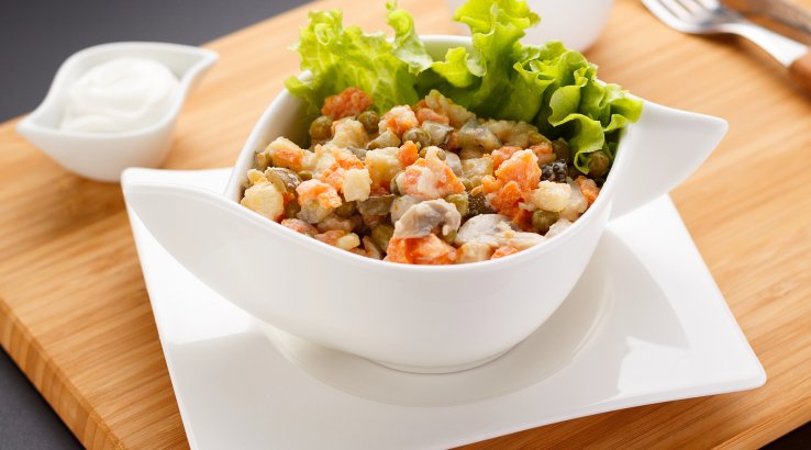 Олів’є з відвареним язиком