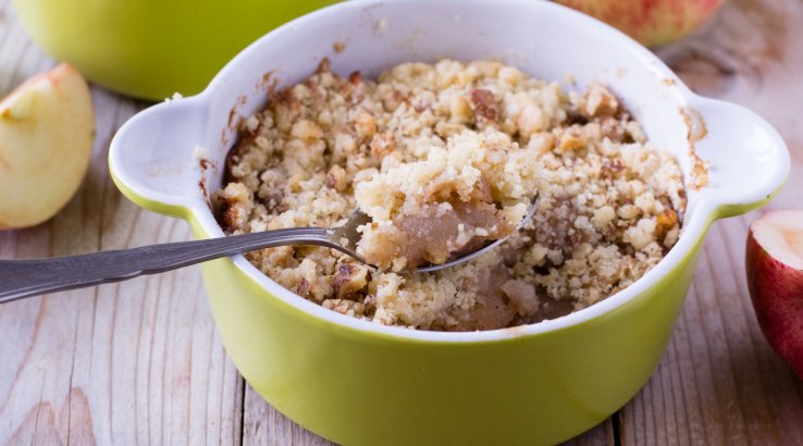 яблучний крамбл з вівсянкою