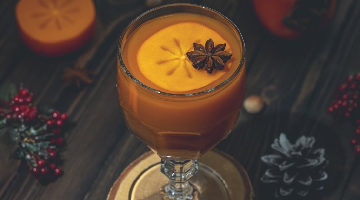 Ромовий пунш із хурмою