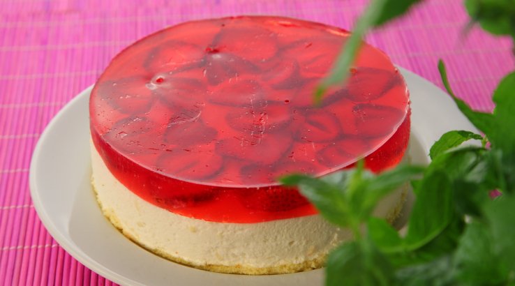 Чизкейк з полуницею