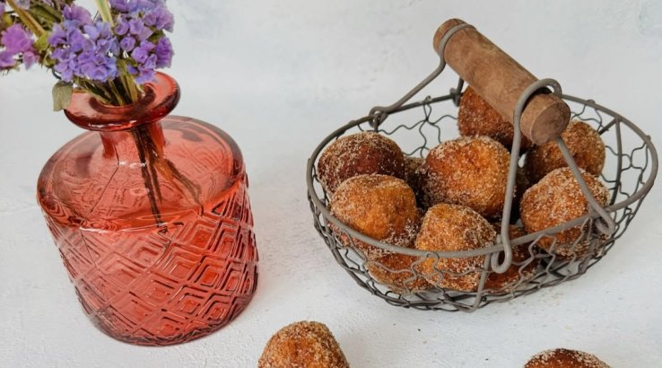 Сирні пончики