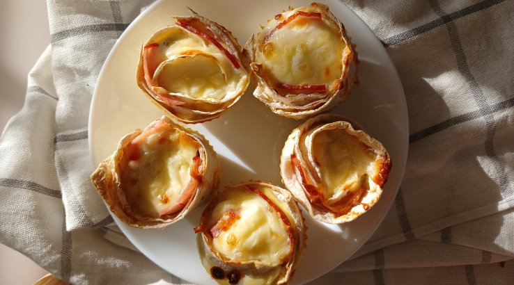 Рулетики з лаваша на сніданок