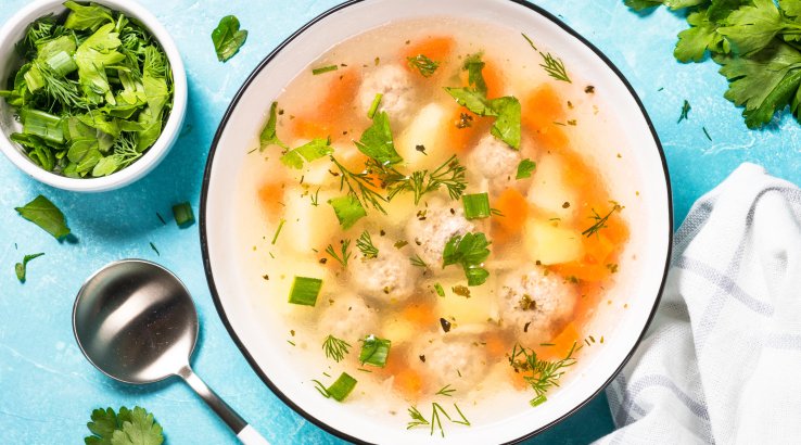 Суп з рибними фрикадельками