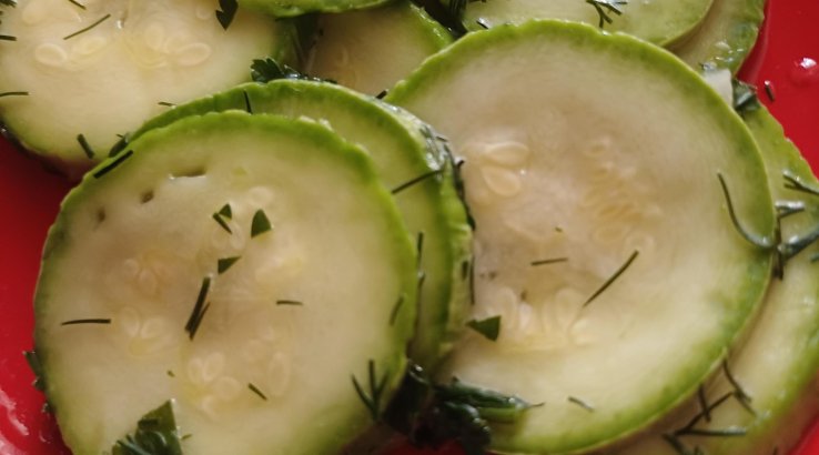 Пікантна закуска з кабачка