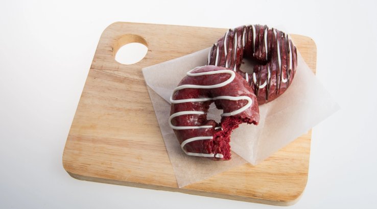 Бурякові пончики