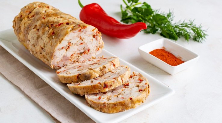 Домашня куряча ковбаса