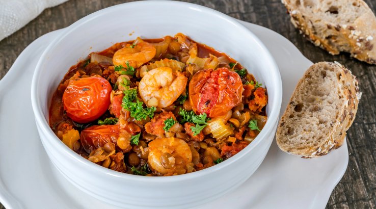 Карі з креветками та сочевицею