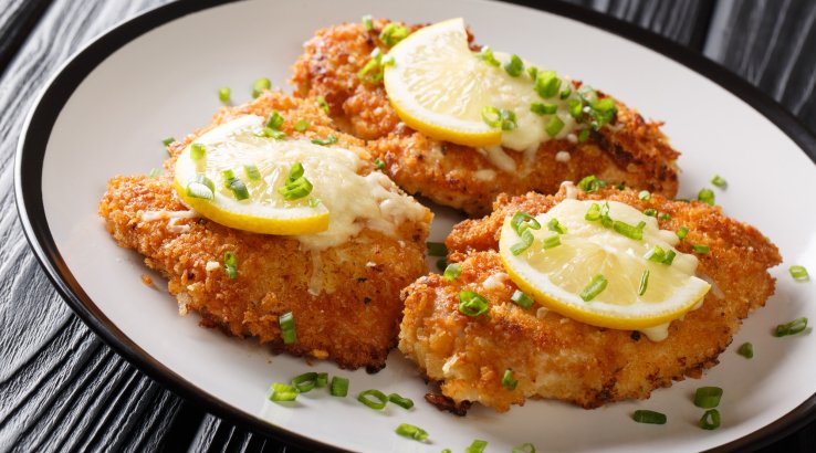 Курка в маринаді з аджики