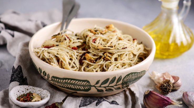 Спагеті з часником
