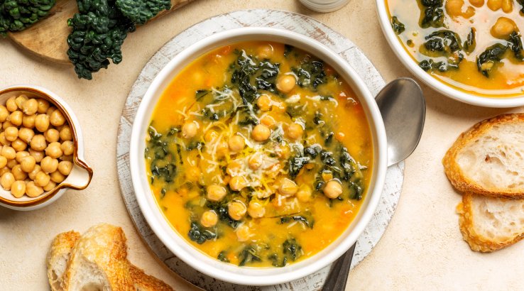 Суп з квасолі та нуту