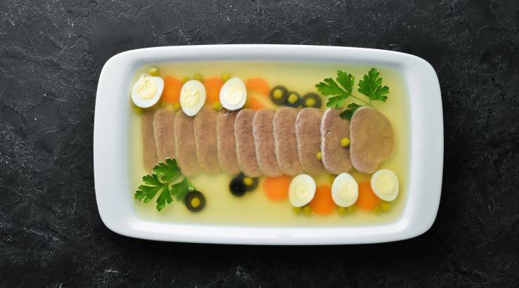 Заливний язик до новорічних свят