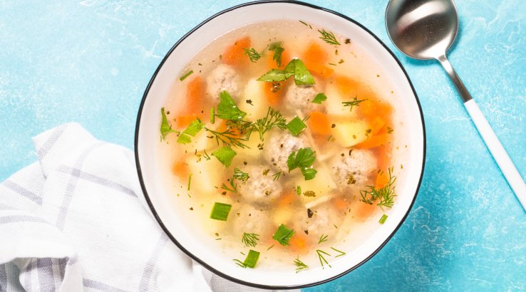 Дитячий суп з рибними фрикадельками