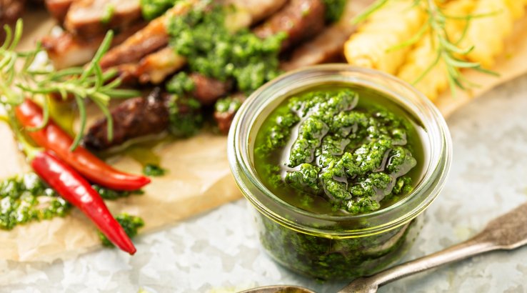 Смарагдовий соус з листя хрону