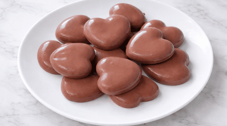 Шоколадний пудинг у формі серця