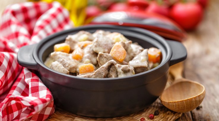 Гуляш з курячої печінки