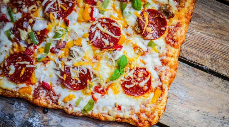 креп-піца на тонкому млинці