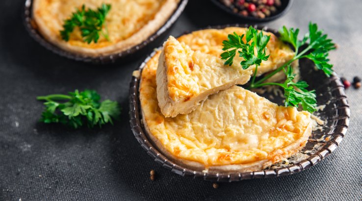 Пиріг з твердим сиром