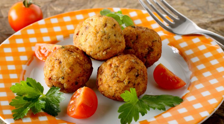 Кабачкові кульки з тунцем