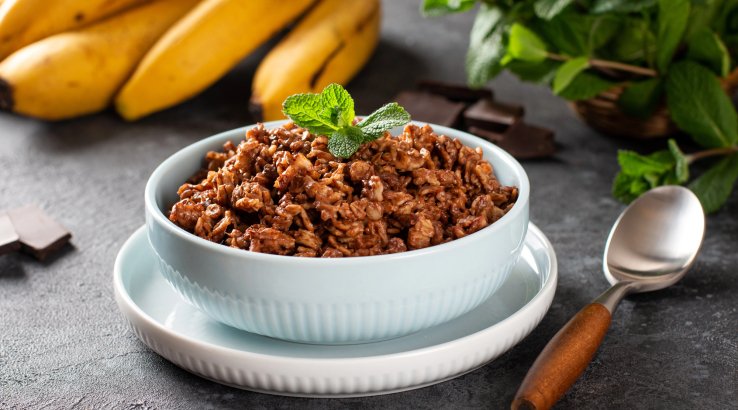 Запечена шоколадна вівсянка з грушею