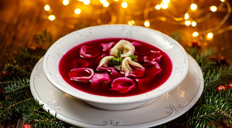 Борщ з вушками з грибами