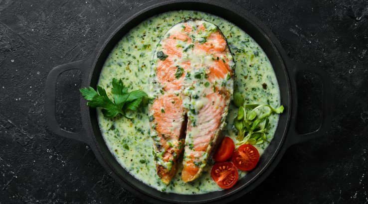 Риба під огірковим соусом