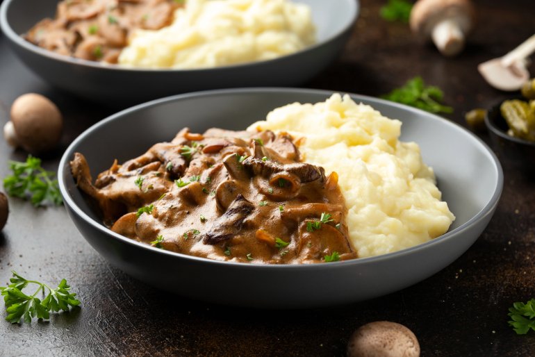 Пюре з&nbsp;цвітної капусти з&nbsp;грибами