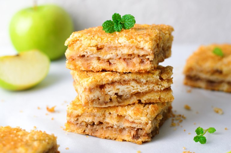 Вівсяні кубики з&nbsp;яблуком