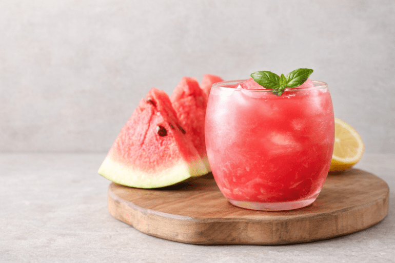 Кавуново-мандариновий моктейль