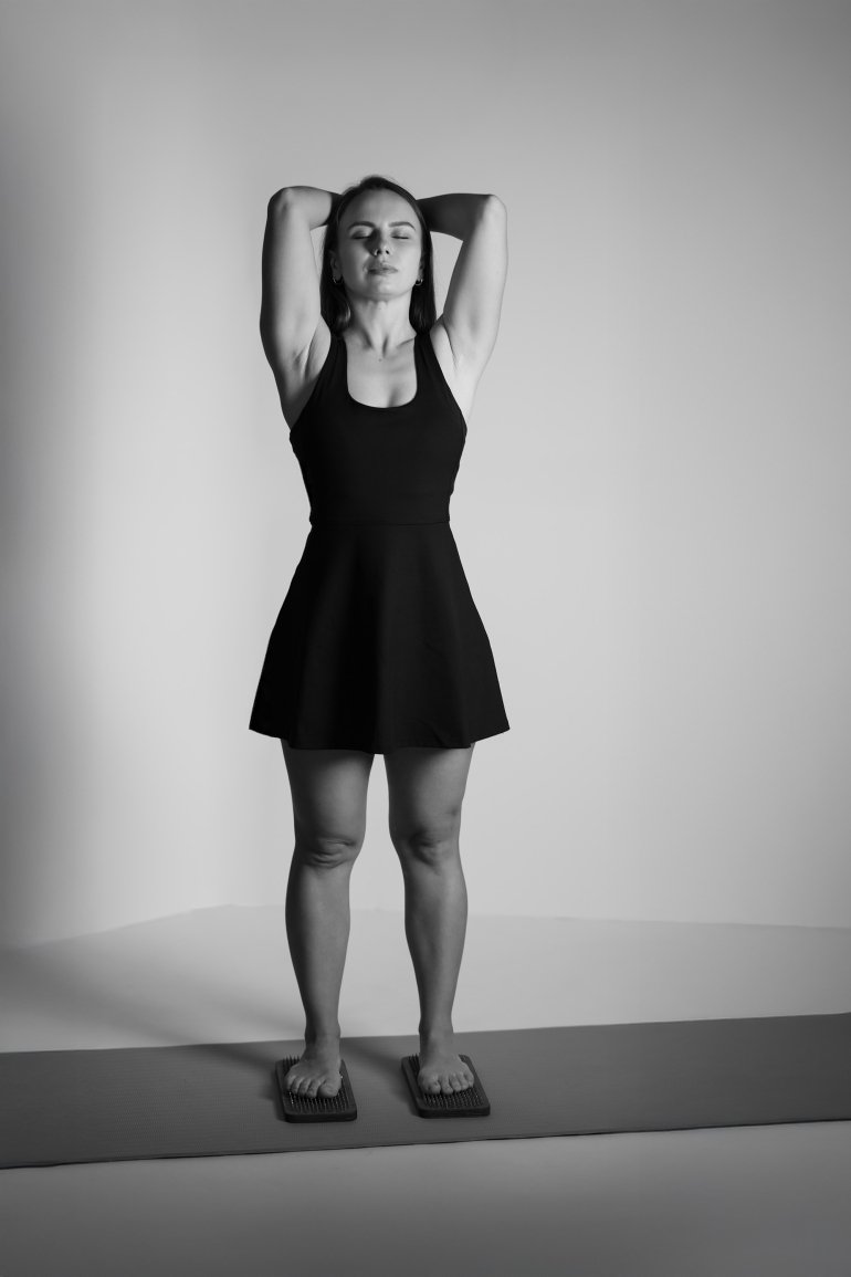 Цвяхостояння впливає на&nbsp;всі сфери життя людини