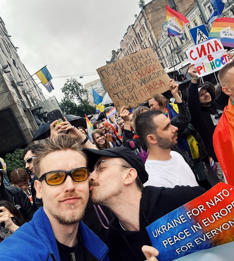 Приготування їжі — це співпраця та партнерство Приготування їжі — це співпраця та партнерство