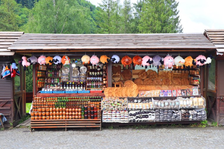 Зверни увагу на дощечки і менажниці