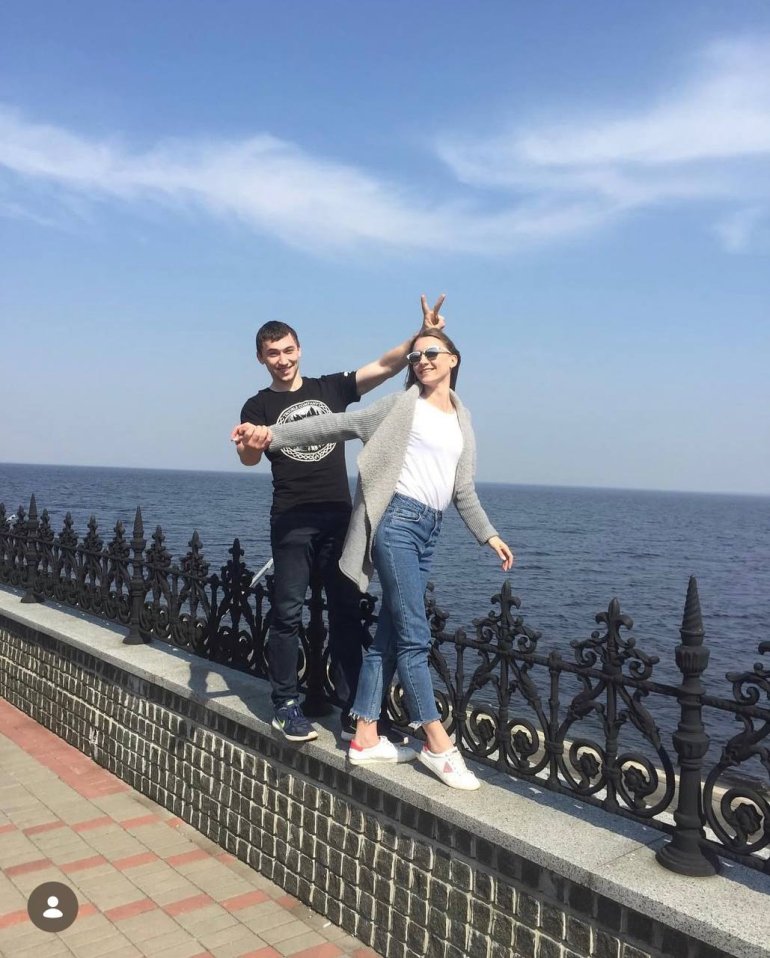 Анна з&nbsp;братом