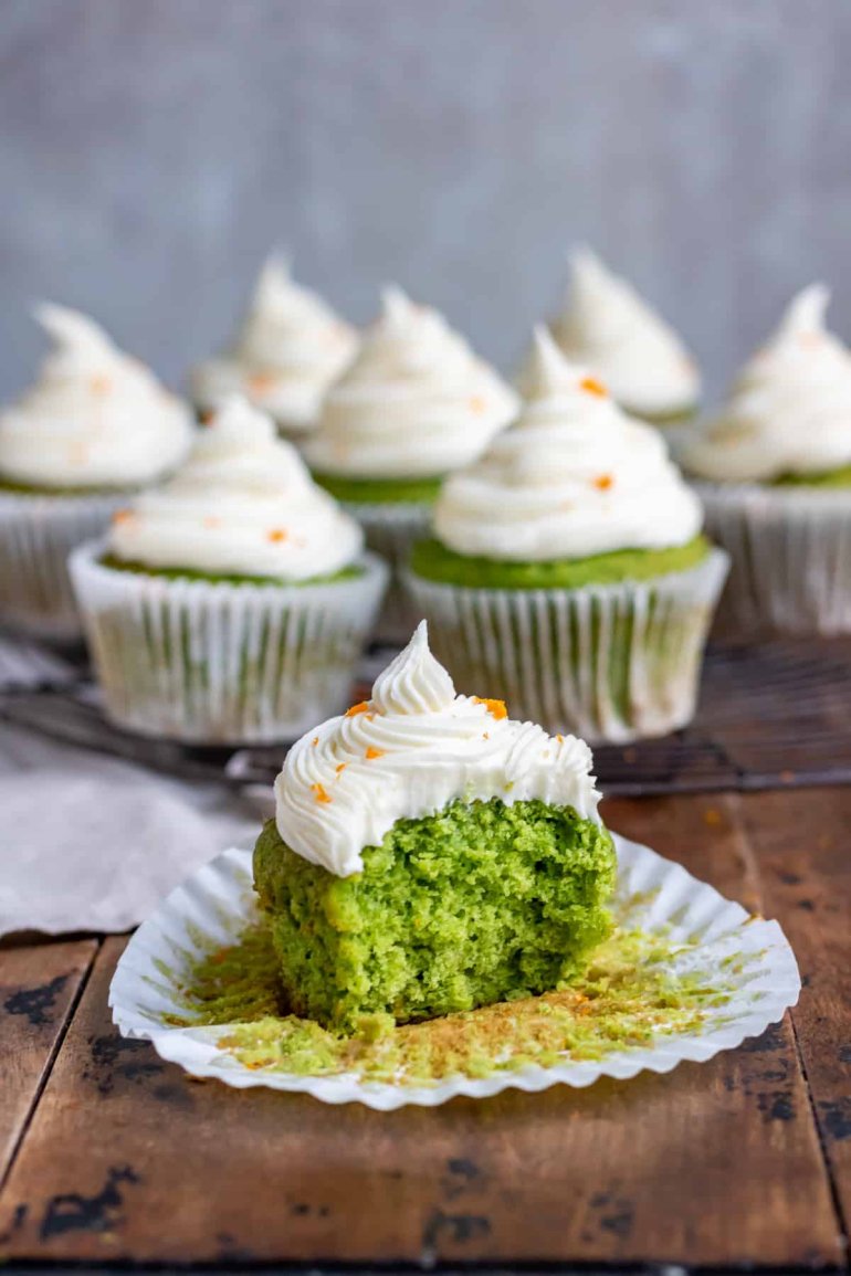 Зелені кекси з капустою. Фото: Veggie Desserts Зелені кекси з капустою. Фото: Veggie Desserts